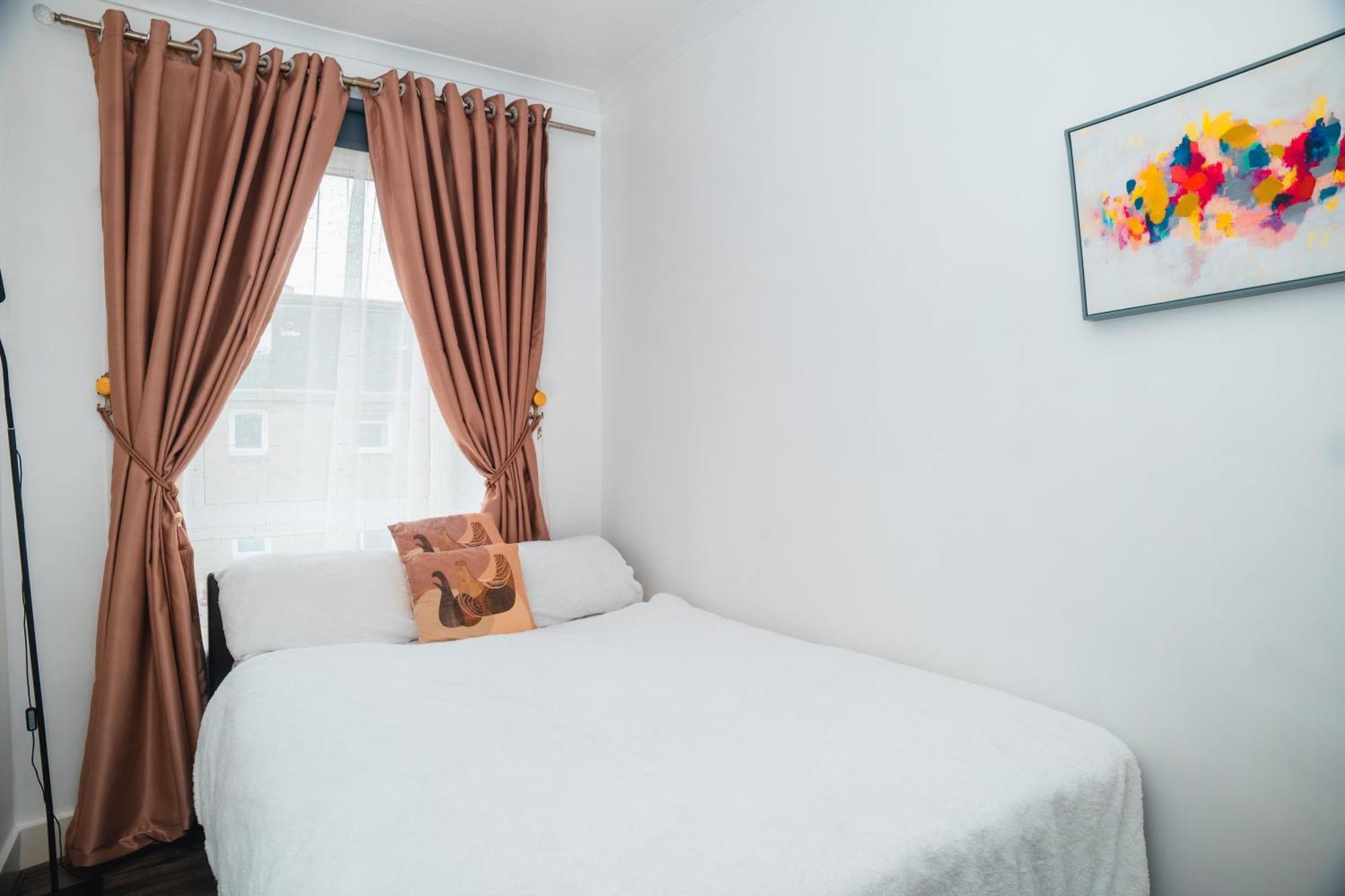 Entire Fabulous 2Bedroom First Floor Flat Located Within Close Proximity To City Centre & University Of Aberdeen With Private Parking Eksteriør bilde